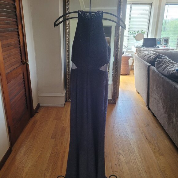 Gray Evening Gown, Size 6 - Picture 2 of 4